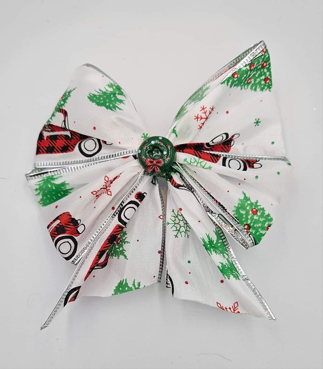 Large ribbon clips