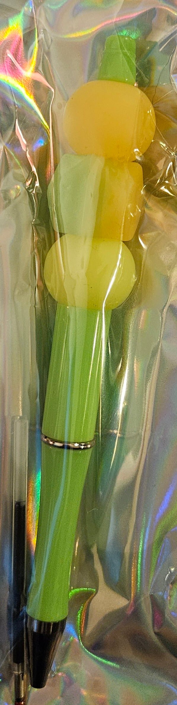 Beaded pen
