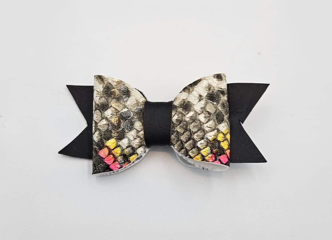 Small Faux Leather clip