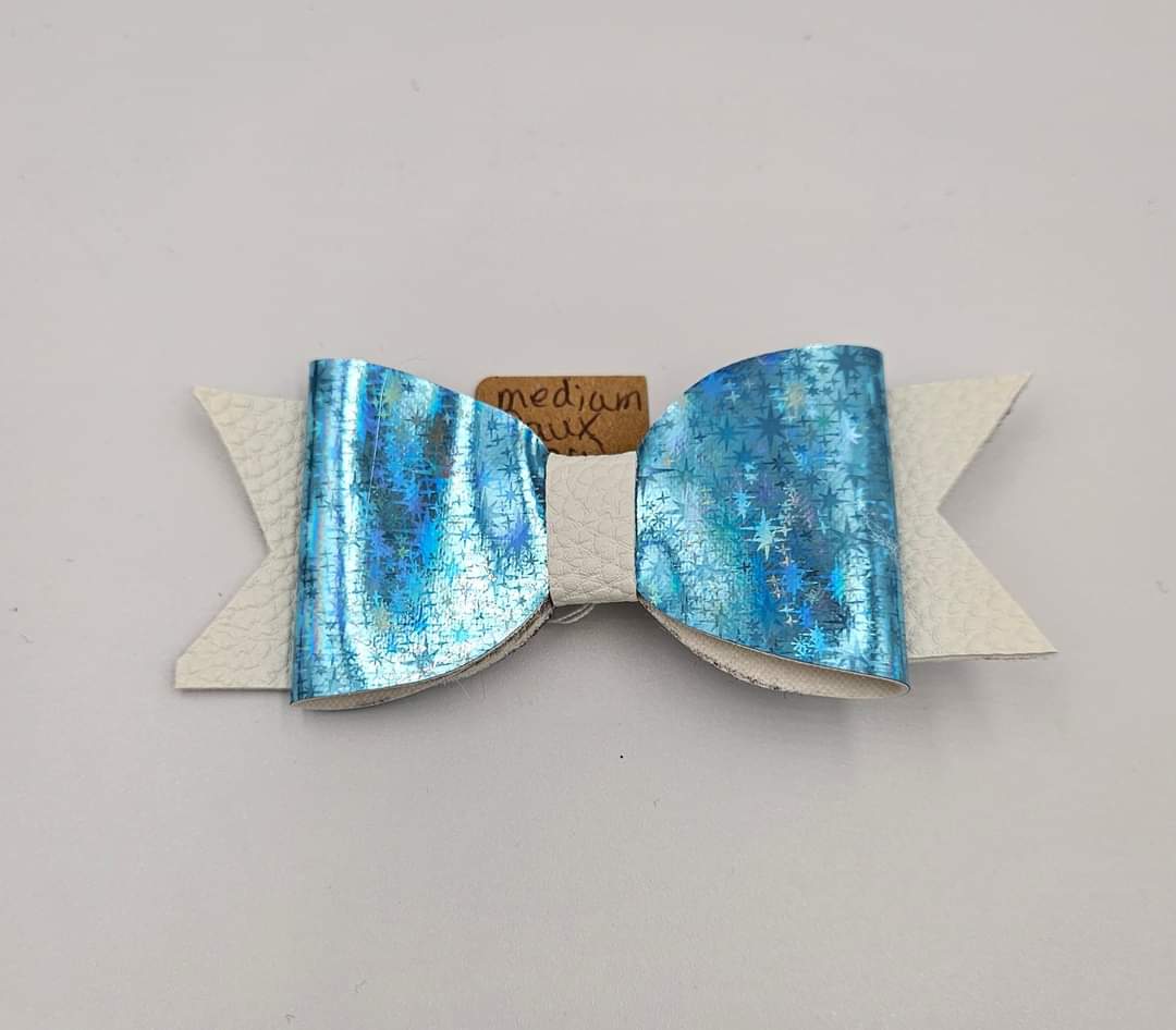Medium Faux Leather clip