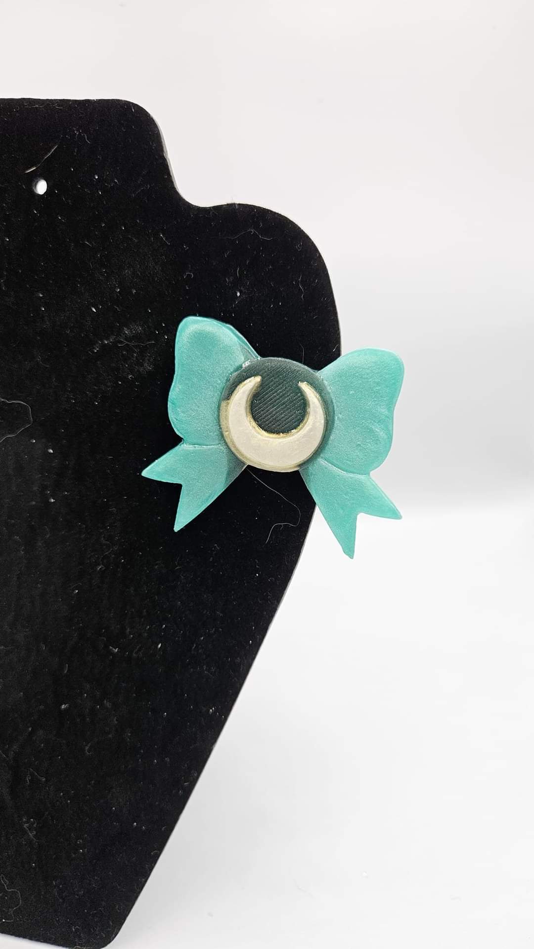 Resin hair clips & hair combs