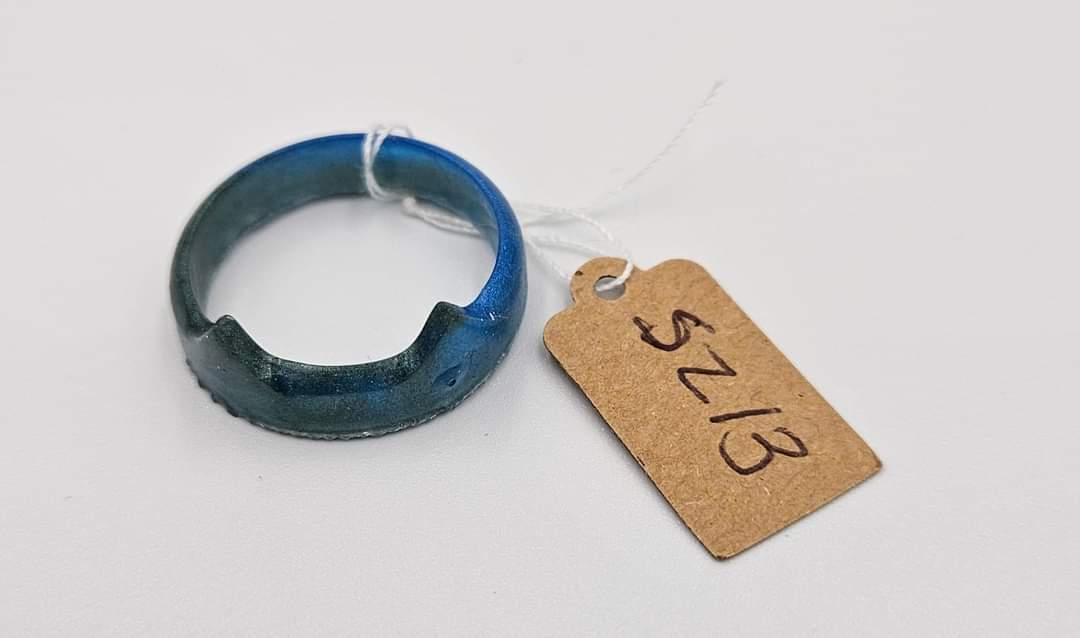 Resin rings