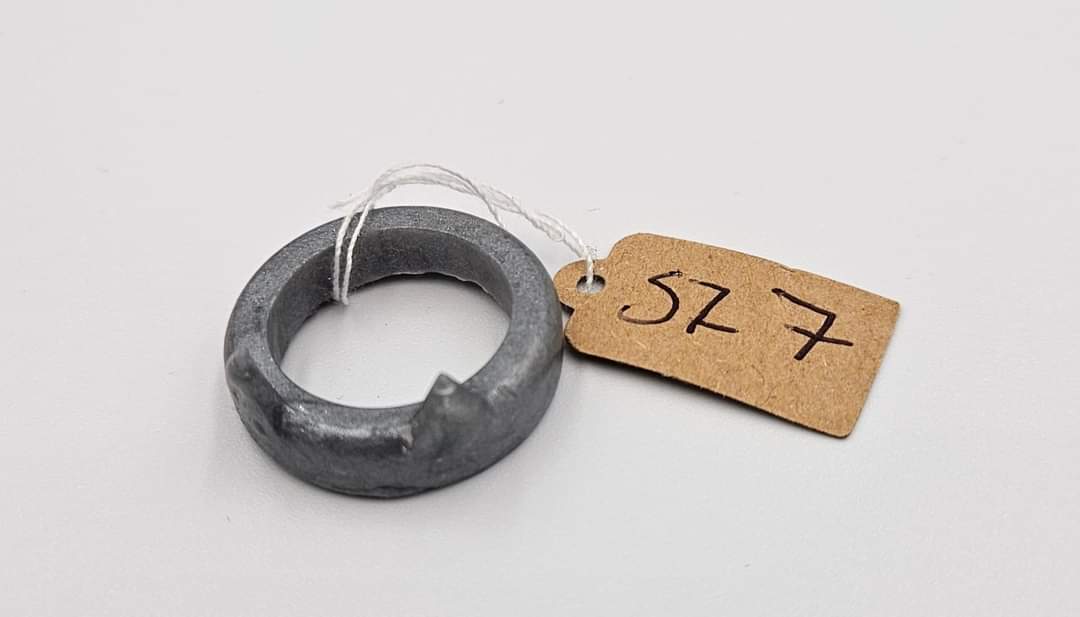 Resin rings